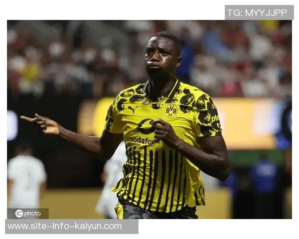 几内亚国家队宣布吉拉西因伤离队已回多特蒙德进行恢复训练